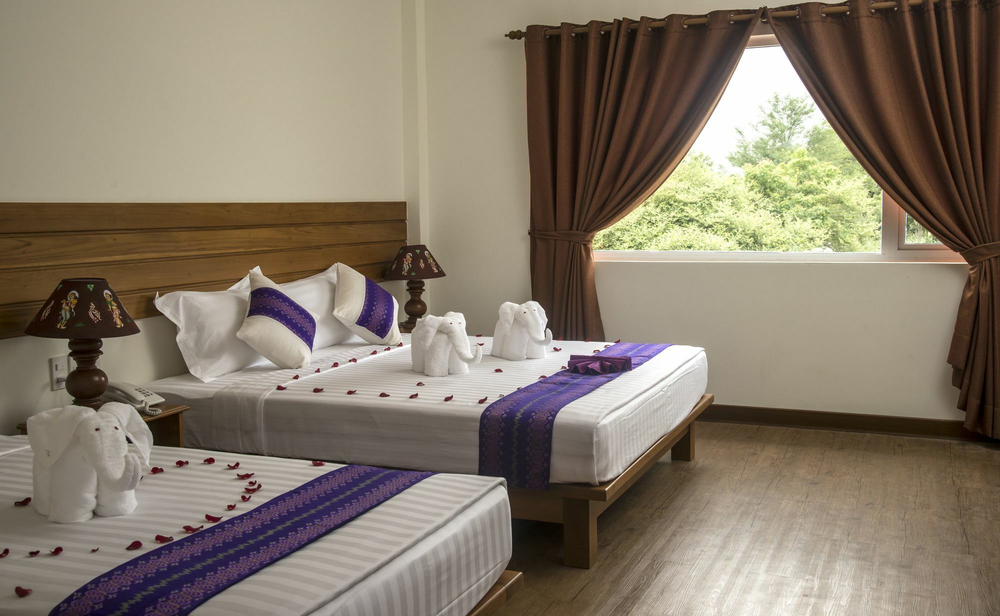 Royal Aykare Lodge Pagan Zewnętrze zdjęcie